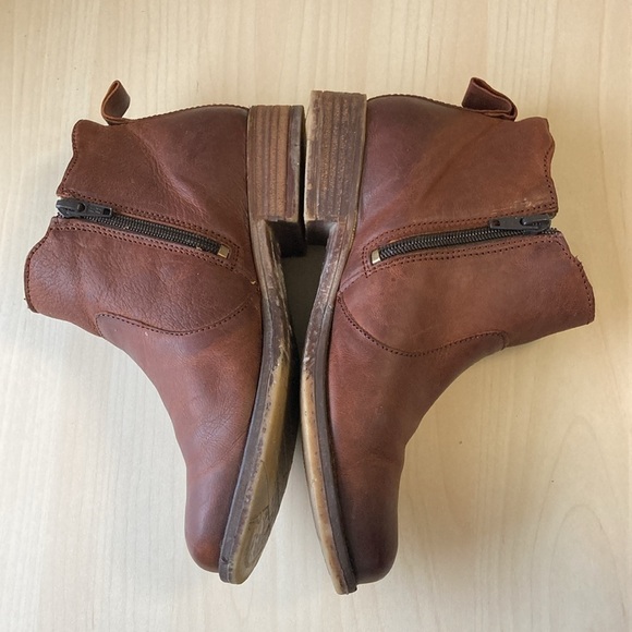 Josef Seibel Sienna 45 Booties - Picture 4 of 8